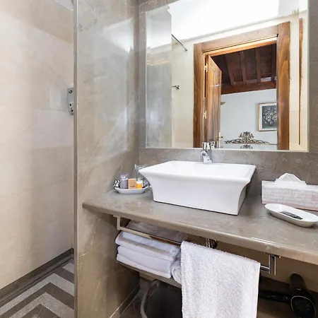 Apartment En Pleno Centro, Aljibe Rodrigo Del Campo 2b *